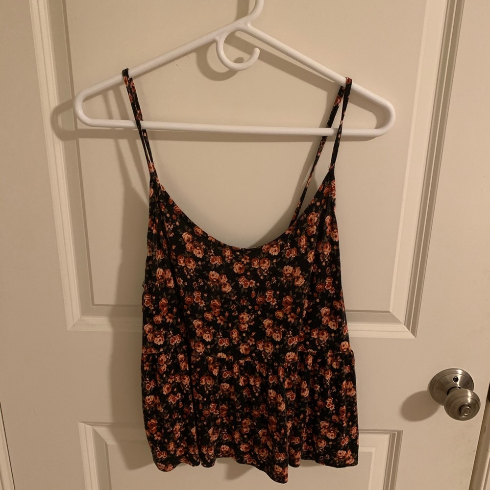 American Eagle Soft & Sexy floral tank top!